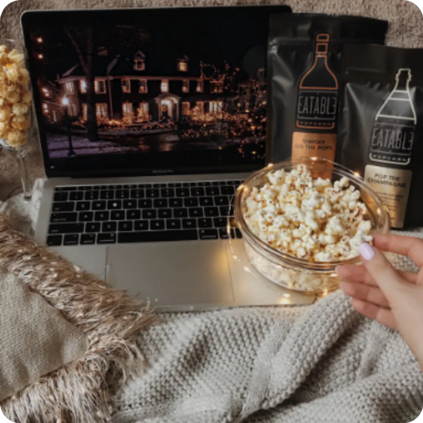 eatable-popcorn-bowl-with-laptop